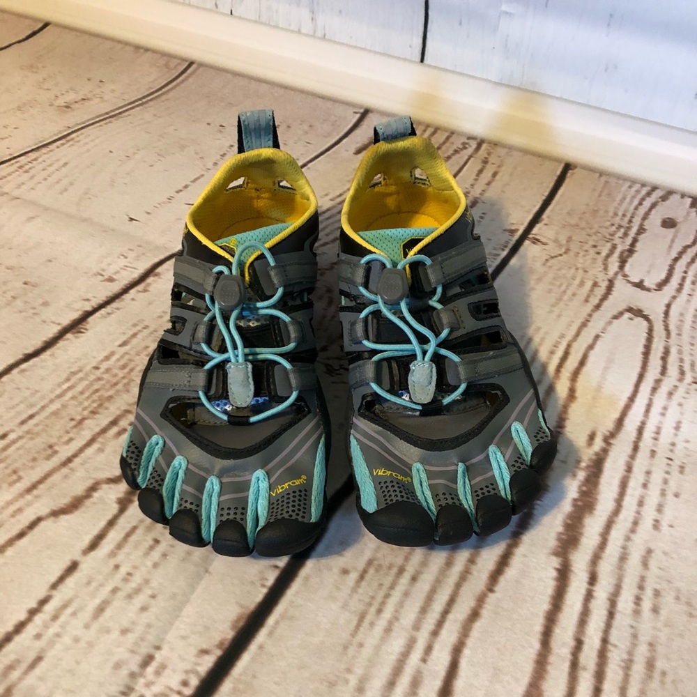 Vibram five finger shoes